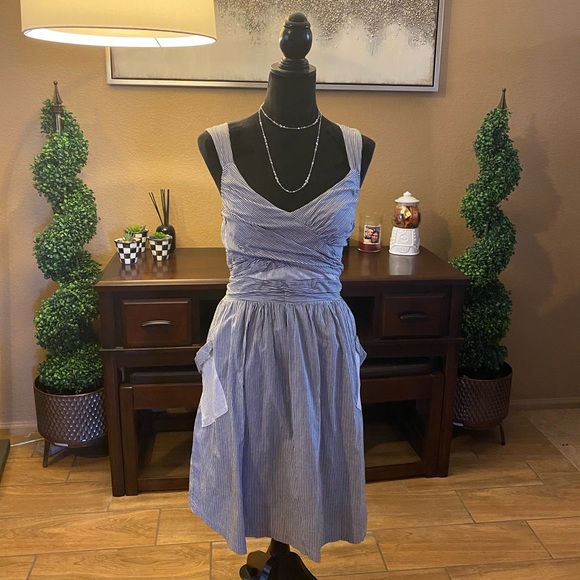 jonathan martin Dresses & Skirts - Jonathan Martin Stripped Strappy Dress - Size 16